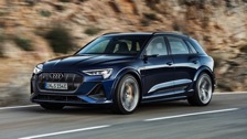 AUDI Audi e-tron S