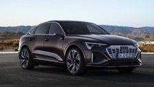 AUDI Audi Q8 Sportback e-tron 55 quattro